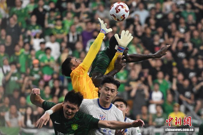 抬起头, 花队, 主场以 抬起头, 花队, 主场以