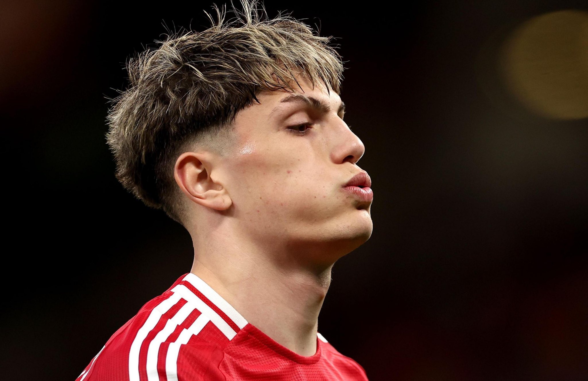 国脚标价, 参照依据, alt