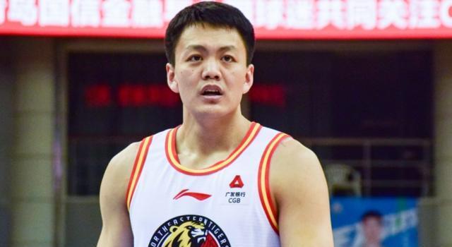 辽宁男篮管, 姜宇星签下, 轩等球星再