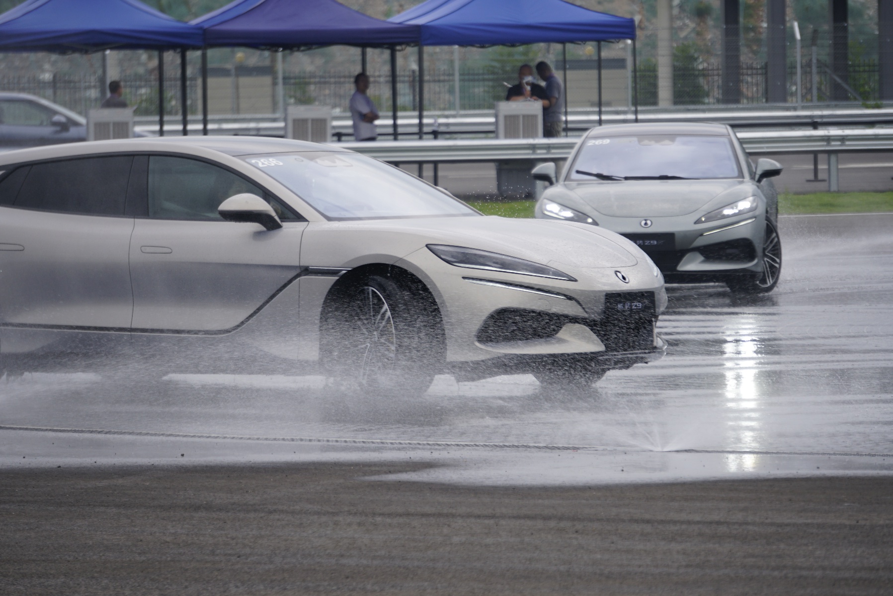 员学习如何, 约套餐 员学习如何, 约套餐