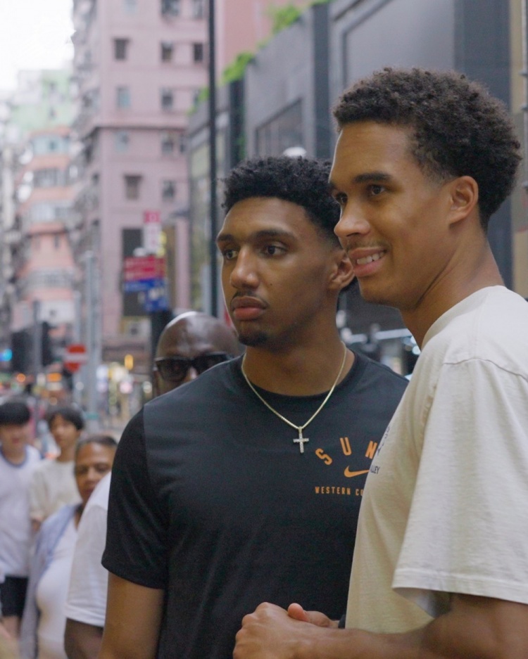 活动照, 地的风土人, tenan