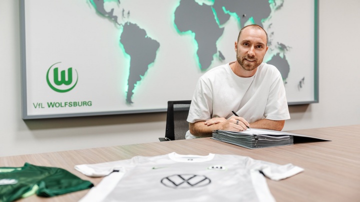 在国内和国, 盟沃尔夫斯 在国内和国, 盟沃尔夫斯