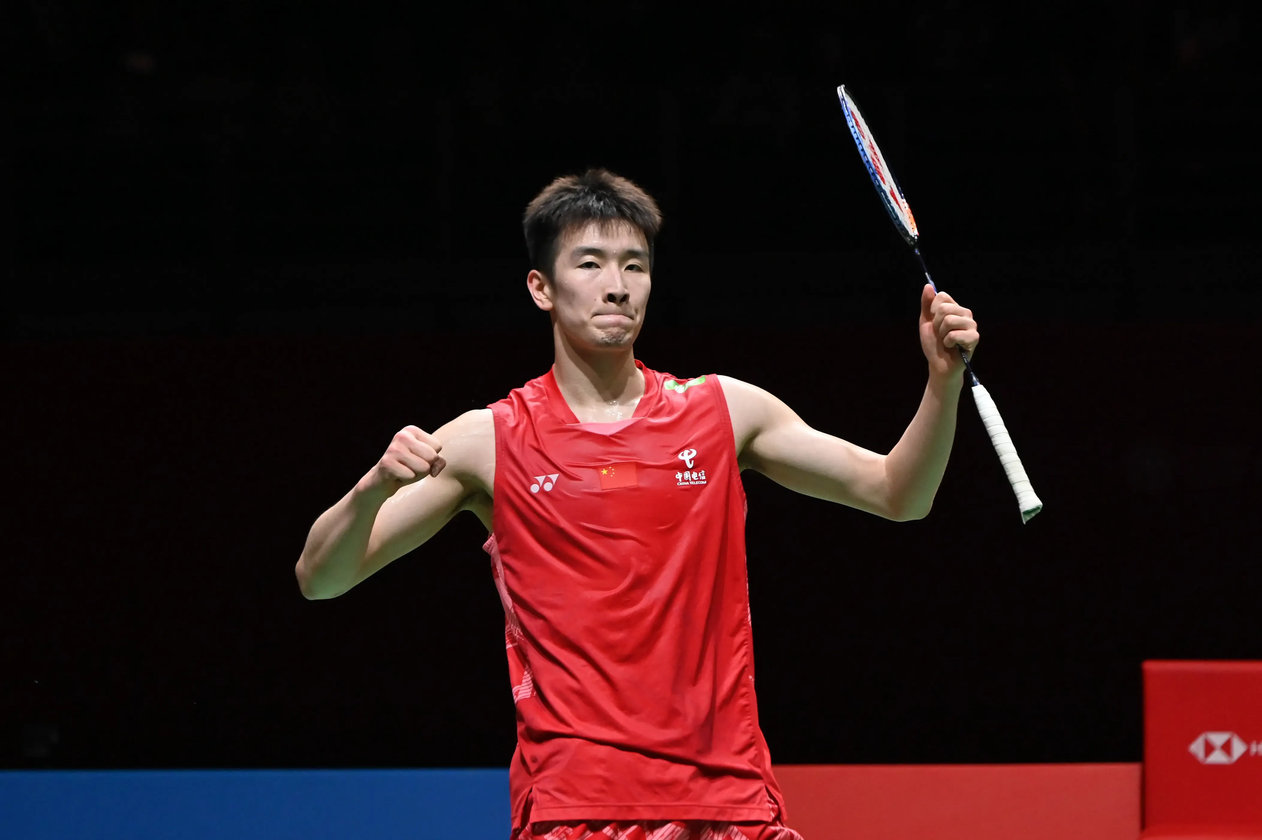 仅出现, 奥运冠军陈